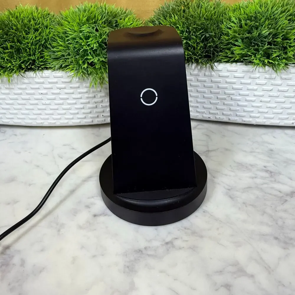 Iphone 3 in 1 Charging Station for iPhone